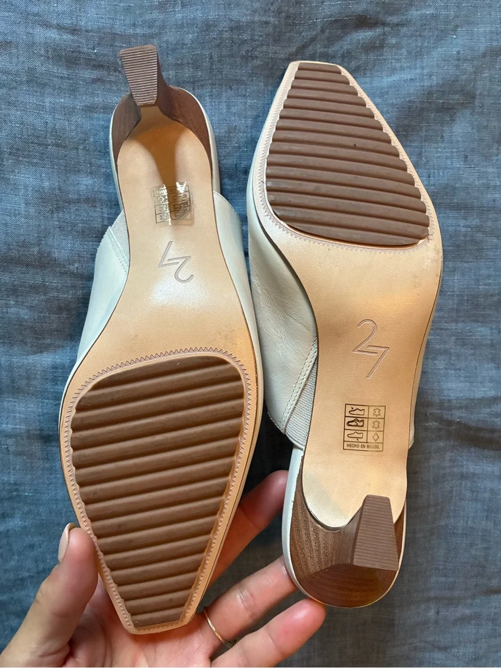 27 EDIT Cream Square-Toe Leather  size:6